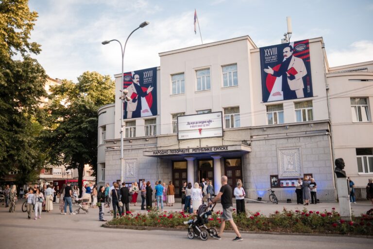 V Banjaluki se je odprl Teatar fest  “Petar Kočić” (Foto)